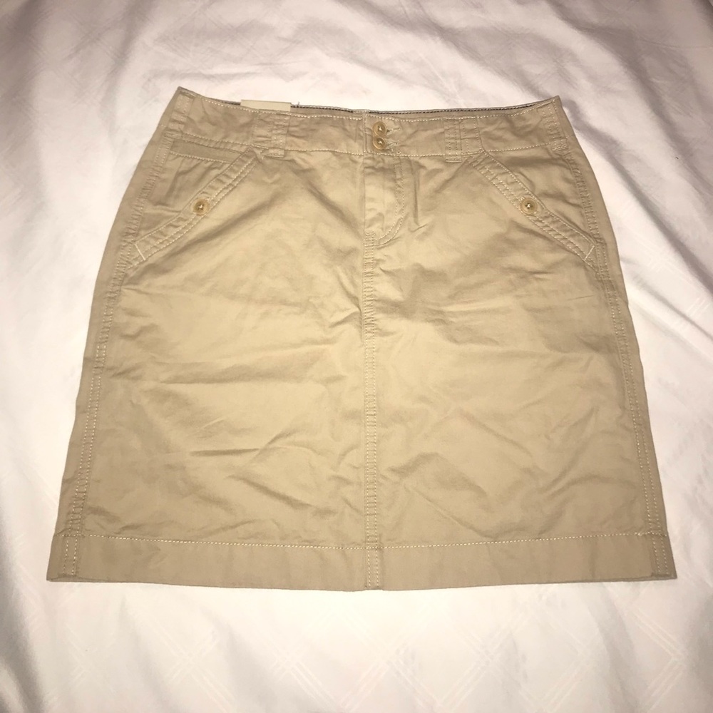 Tommy Hilfiger khaki skirt size 4